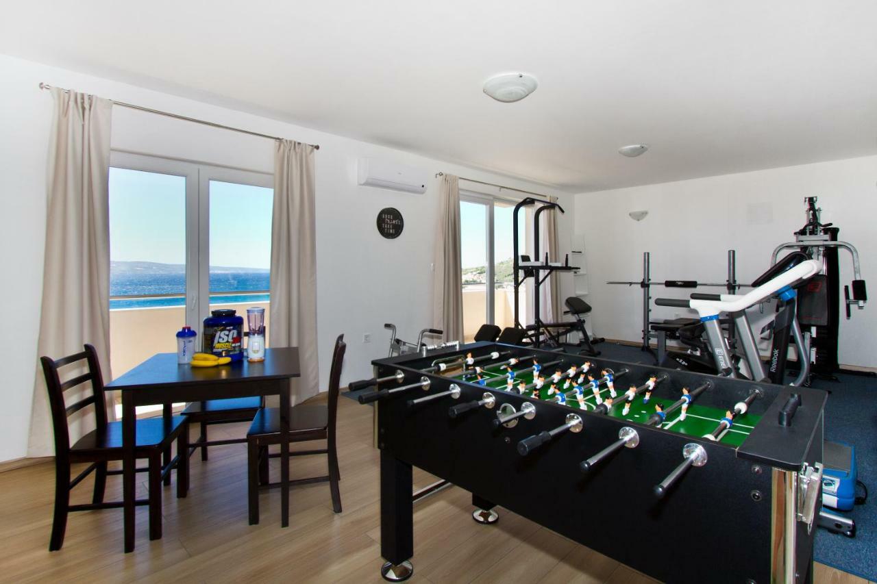 Villa Omis Michy - Family House For Big And Small Groups ภายนอก รูปภาพ