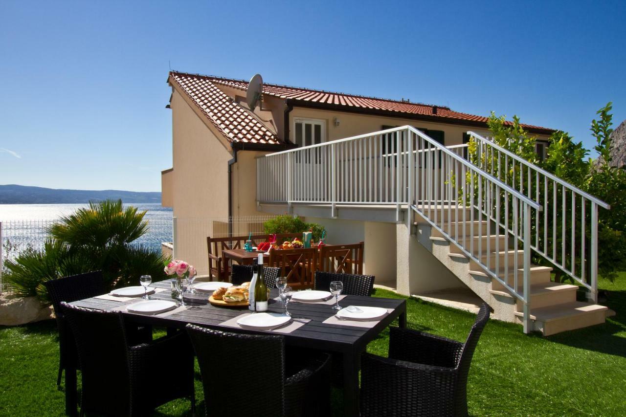 Villa Omis Michy - Family House For Big And Small Groups ภายนอก รูปภาพ