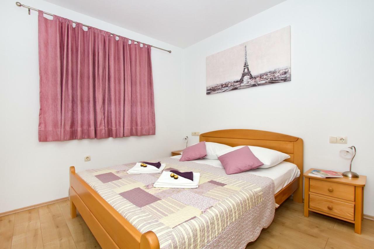 Villa Omis Michy - Family House For Big And Small Groups ภายนอก รูปภาพ