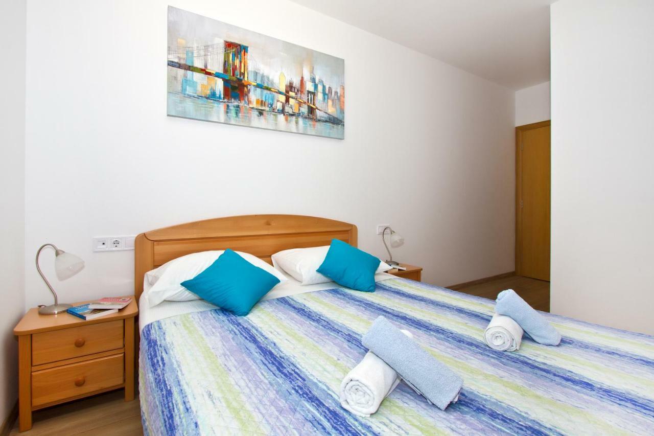 Villa Omis Michy - Family House For Big And Small Groups ภายนอก รูปภาพ